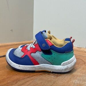 Stride rite Colorful Kids Sneakers barefoot wide toe box style 6